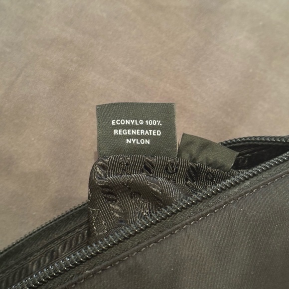 Authentic Prada - Picture 7 of 7